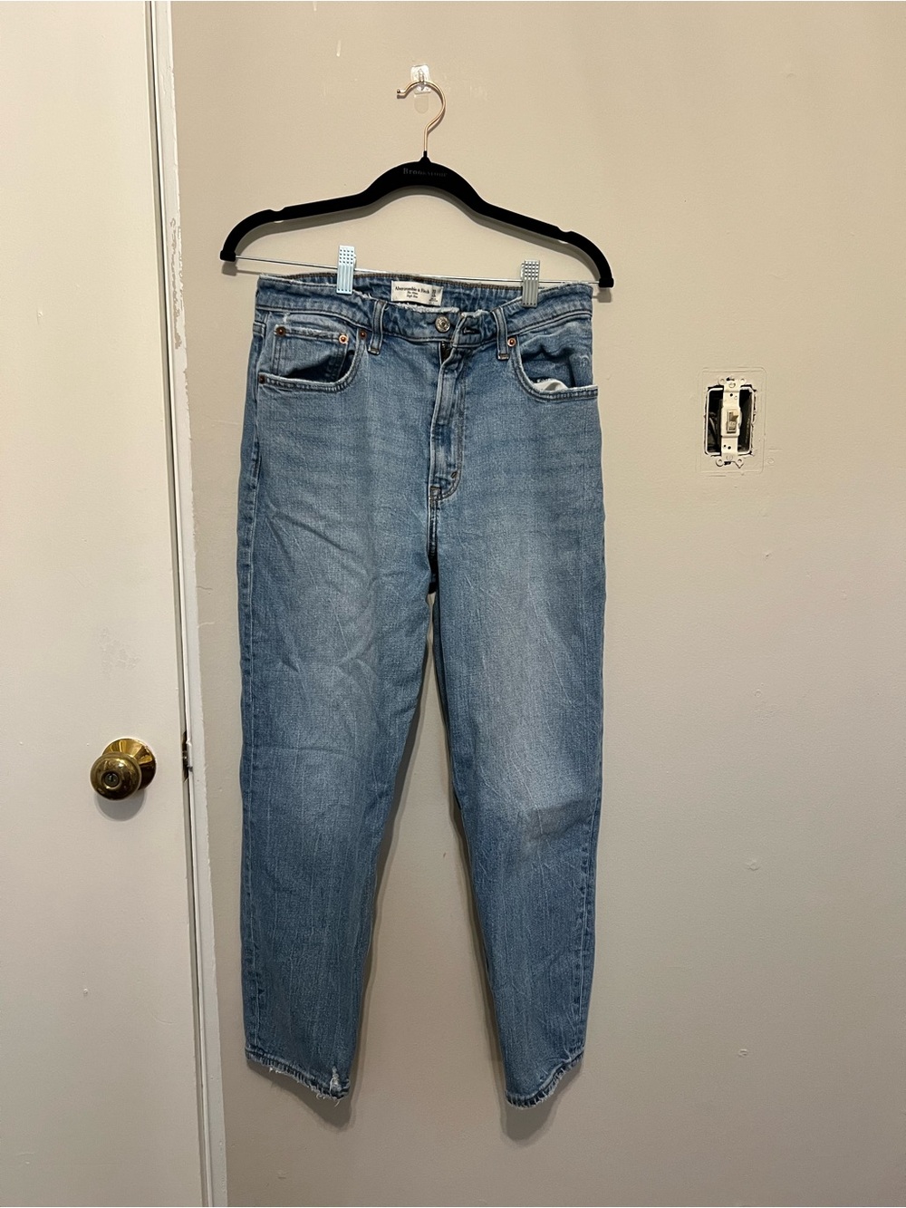 Abercrombie & Fitch Light Blue Straight-Leg Women's Jeans